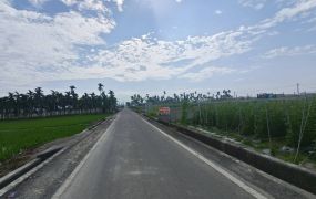 美濃近原鄉緣文化村雙面臨路1.98分農地