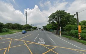 路竹臨路邊約4000坪農地
