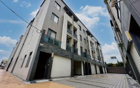 ☆近南科龍潭街10年孝親車墅