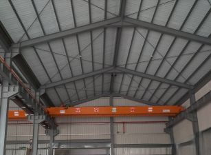 公館大面寬/挑高8米/天車廠房 •	苗栗廠房買賣/工業地/建地/徵收農地/廠房出租