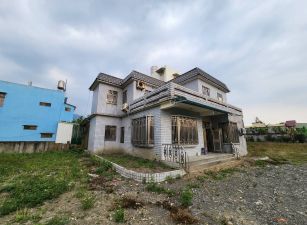 🏡 萬巒萬金聖母聖殿農舍220地坪｜靜謐田園生活，絕美山景環繞！    ✨ 土地面積：220坪   ✨ 建物面積：68.63坪（屋齡29年）