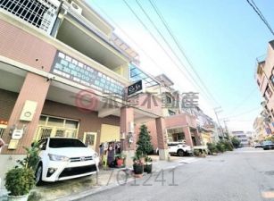 Lalaport震後臨路雙車美透天