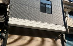 中壢明星學區光明公園全新裝潢自有車庫1-3樓透天
