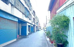 獨賣嘉藥大甲小學五房明亮車墅