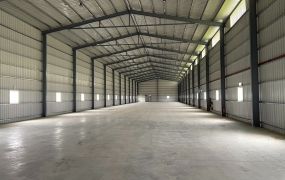 大溪交流道旁/挑高7.5米/倉儲廠房 •    桃園廠房工業地買賣/建地/徵收農地/廠房出租