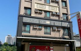 ❤️鎮公所旁獨棟店面+58間套房