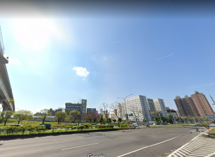 南崁/面寬/15米路旁/挑高廠房 •	桃園廠房買賣/工業地/建地/徵收農地/廠房出租