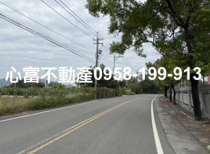 燕巢阿公店水庫旁農地