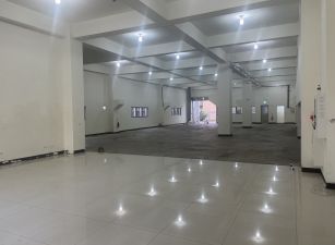 龍潭近交流道/12米路/RC廠房 •	桃園廠房買賣/工業地/建地/徵收農地/廠房出租