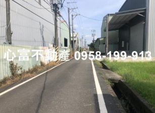 大寮河堤路全新廠房出售