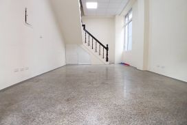 (小雅之家)大里國寶天下1至3樓美三房邊間樓店(住商兩用)