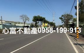 大寮光明路上腹地挑高廠房