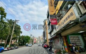 專任-竹北前窄後寬富貴如山臨路住商建地
