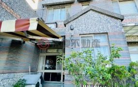 專任-龍潭石門山電梯重疊美透天+平車(綠湜門)