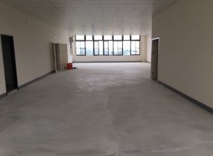 龜山A7捷站旁工業廠房