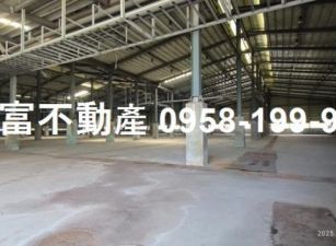 大寮大面寬甲工廠房近省道