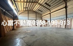 大寮省道上面寬廠房(近松寮橋、高屏橋)