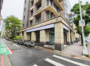 ☆捷運東門站☆三角窗挑高店面、用途G1G2