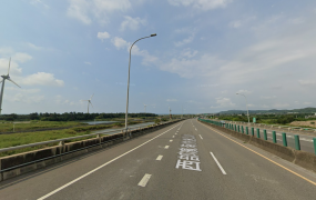 苗栗近交流道/16米路旁/工業地 (可分割)•    苗栗廠房工業地買賣/建地/徵收農地/廠房出租