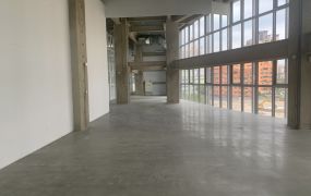 土城工業區新穎挑高廠辦-可分租