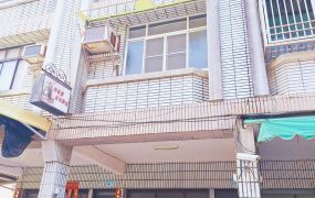 東港夜市社區透天，五房五衛大空間，適合創業與居住兼顧
