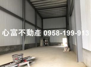 鳳山全新乙工廠房出租(可一次租多間)