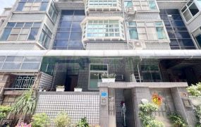 三民文山特區5房車庫透天