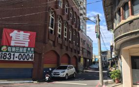 東隆國小前三角窗大面寬透天店住雙用地標