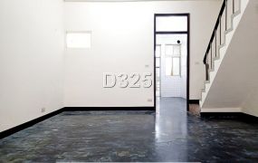 自強黃昏市透店
