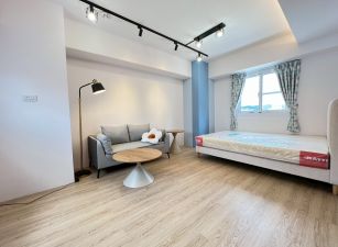 公園第一景大套房09-576   05-2310186
