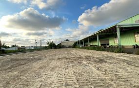 燕巢近岡山交流道都內面寬農地D｜有水有電假日休閒好利用
