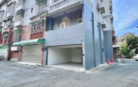 大雅路邊間三車位別墅22-537    05-2310186