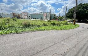 近岡山市區燕巢瓊林角窗農地｜都市計畫內｜投資置產休閒農夫｜近交流道
