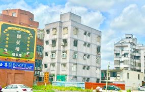 永慶許書豪★羅東文化工場旁平面車位華廈