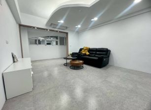 西區港坪公園旁美樓店11-524   05-2310186