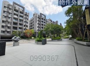 富宇居易-面國小景觀大三改二房-平面車位