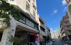 近中央公園｜低總價溫馨兩房｜投資自用皆宜