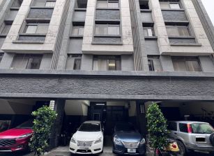 楠梓國民運動中心|2分鐘上國道|面寬雙車墅