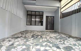 (小雅之家)太平中山宜昌路商圈2+1樓孝親車庫別墅(六大房)