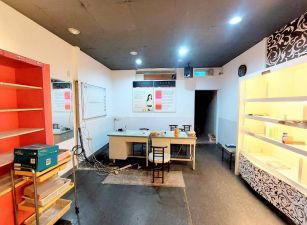 台南歸仁中山路整棟透天黃金店面出租