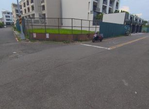 📍【仁武雙面臨路三角窗建地】特定區稀有釋出・可規劃多元住宅產品！