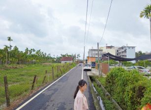 【內埔美和中學農地153坪，寧靜幽靜的巷子裡，為自己預約一片無價的寧靜時光吧！】