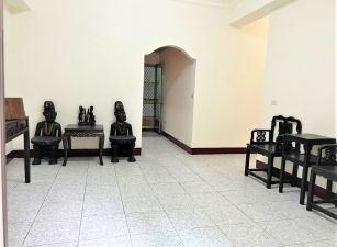 ☆善化蛋黃區麥當勞對面四房有車位