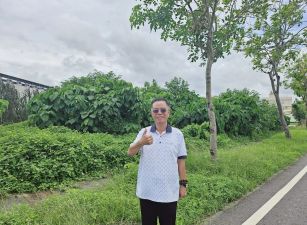 霧峰中投旁近亞洲大學丁台二段農地台中買屋賣房土地王劉志忠