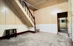 市議會透天住家25-507 05-2337228