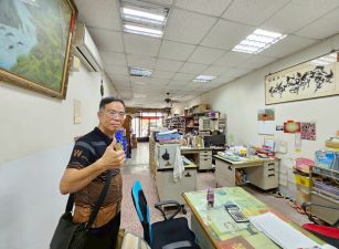 東區樂業路住商用大地坪透天台中買屋賣房土地王劉志忠
