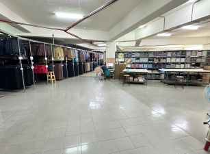 稀有桃園市區獨立腹地RC面寬廠房