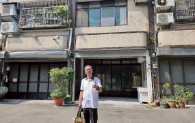 專任近苗栗火車站6米路透天台中買屋賣房土地王劉志忠