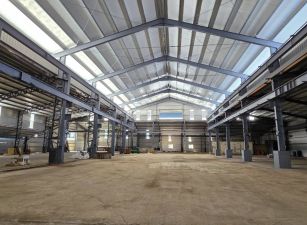 正龜山工業區/挑高9米/鋼構天車廠房 &bull;    桃園廠房工業地買賣/建地/徵收農地/廠房出租