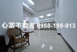 三民火車站前面寬黃金店面~近捷運